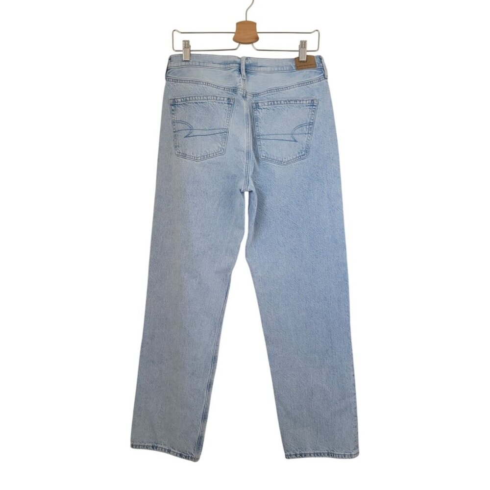 American Eagle AE Women's 90s Straight Light Wash High Rise Jeans Sz 10 Regular - Picture 2 of 7